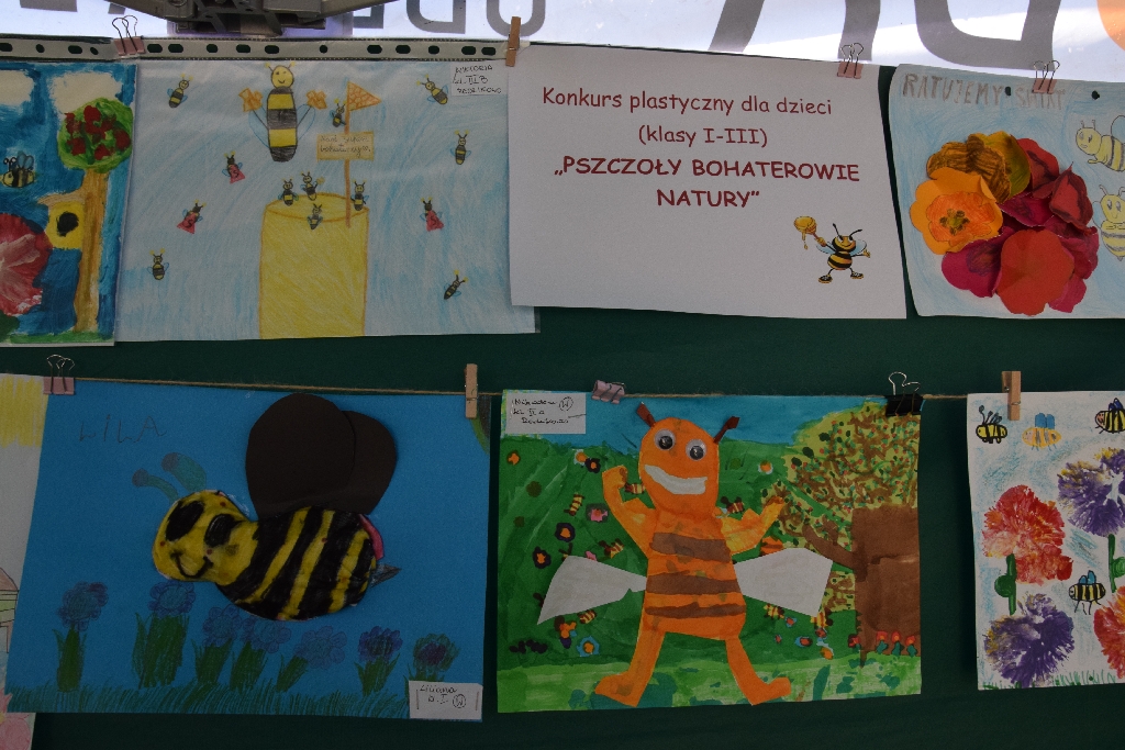 Prace Konkursowe - "Pszczoły Bohaterowie Natury"