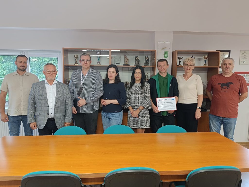 Komisja konkursowa wraz z Wiceistrzem Województwa Pomorskiego w kategorii Firma podczas wizytacji