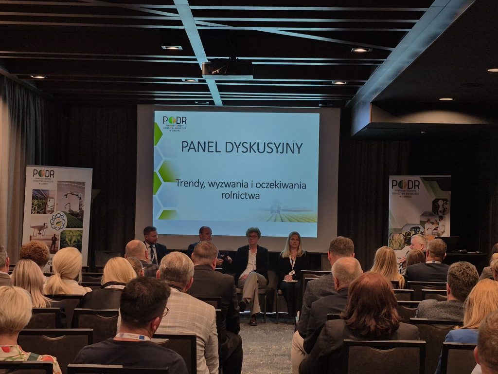 Uczestnicy panelu dyskusyjnego