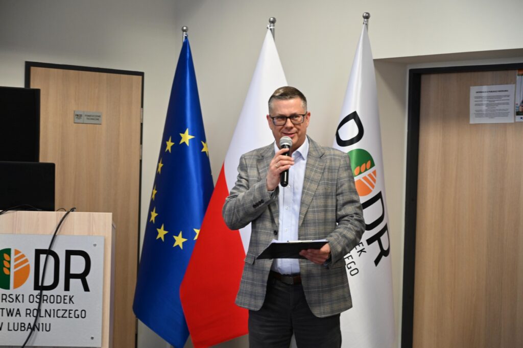 Adam Klimczak z- ca dyrektora wita uczestników, gości i prelegentów