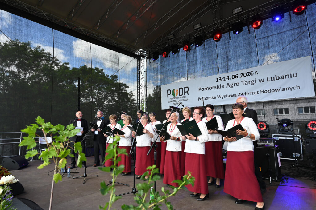 Chór „Jutrzenka” z Lubichowa